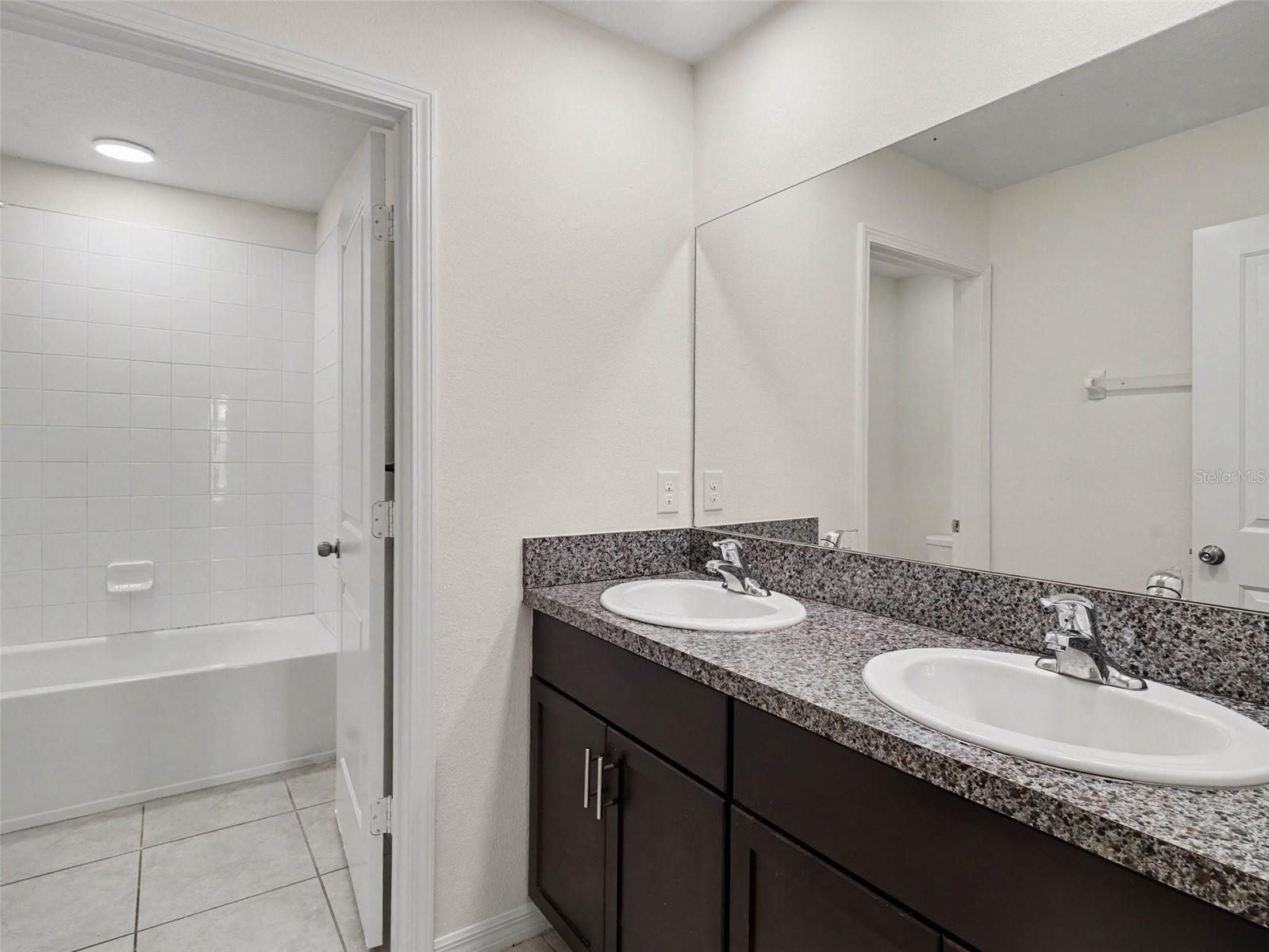 15470 BROAD BRUSH DR — photo 28