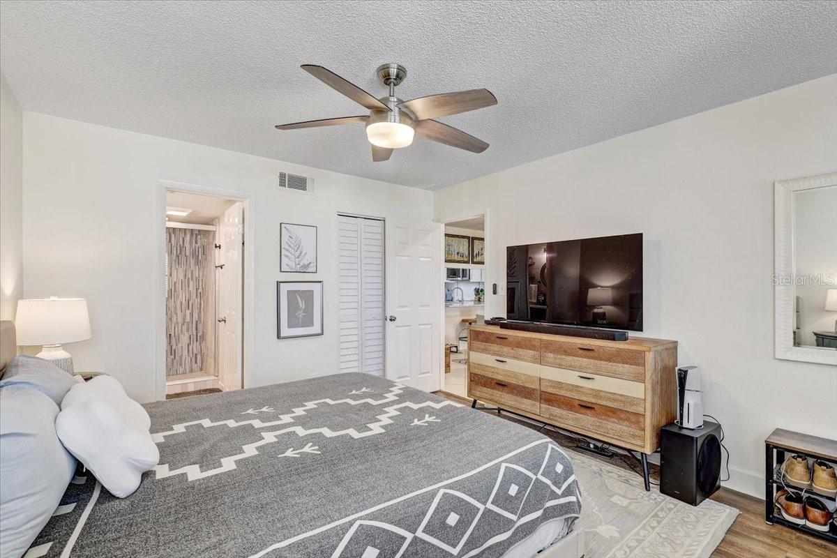 1952 LAUGHING GULL LN #1426 — photo 22