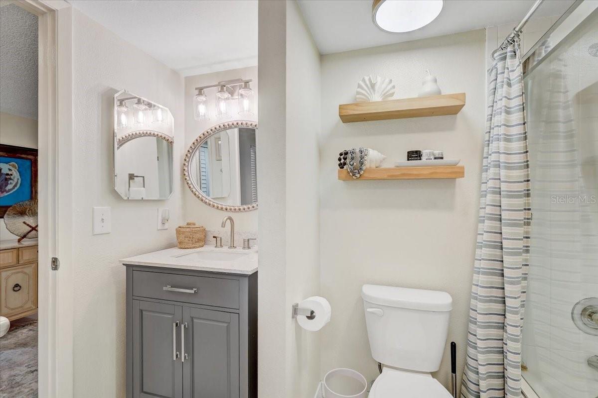 1952 LAUGHING GULL LN #1426 — photo 31
