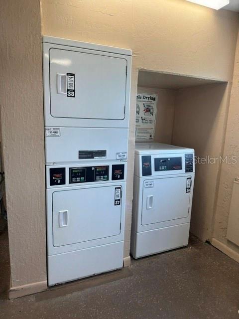 9950 62ND TER N #408 — photo 32