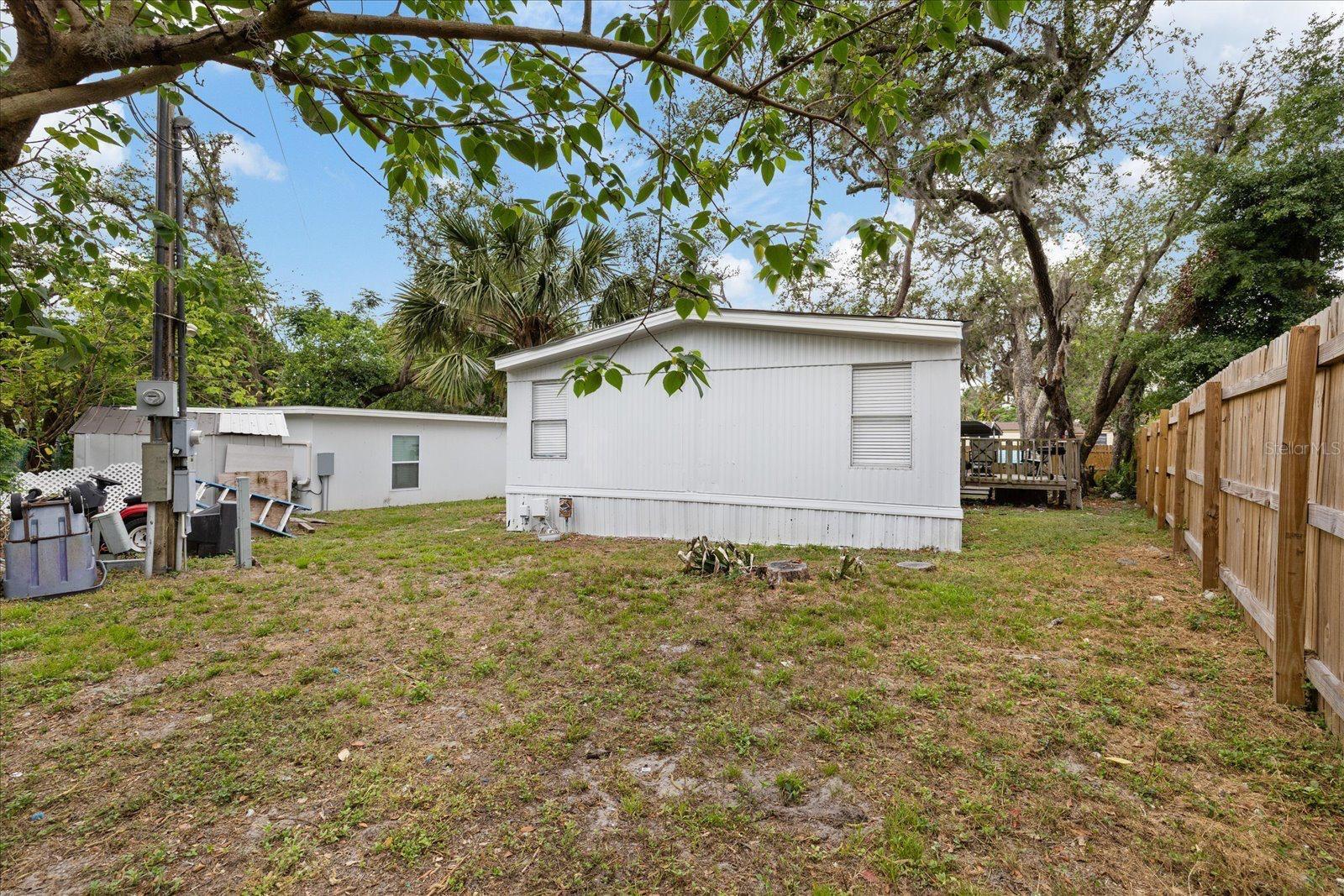 4115 MAYWOOD DR — photo 21