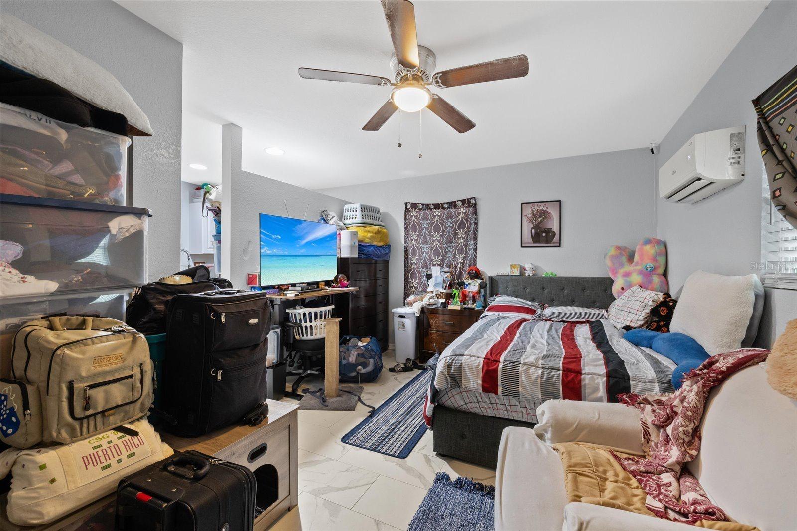 4115 MAYWOOD DR — photo 17