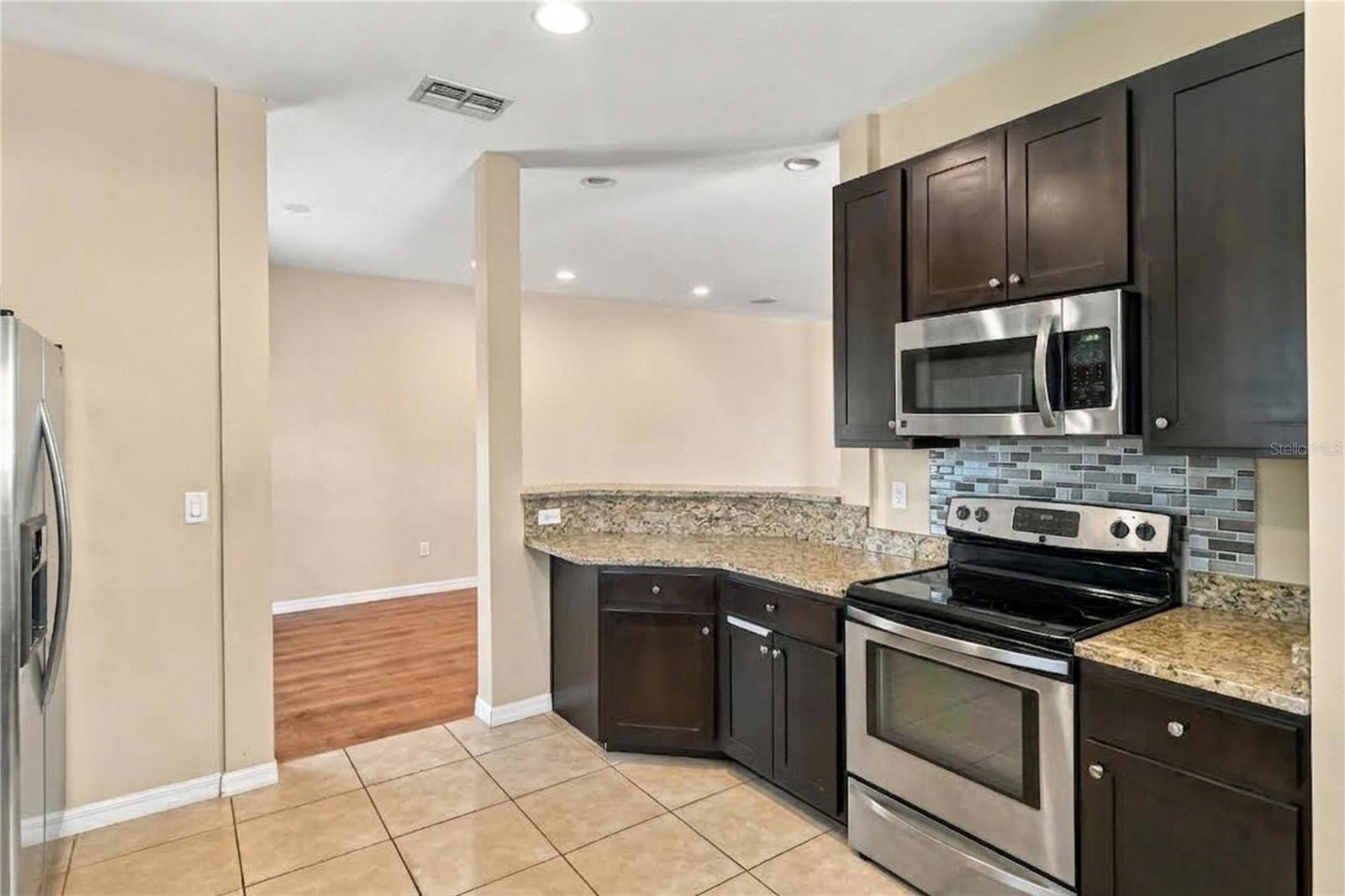 3629 BAY HEIGHTS WAY — photo 7