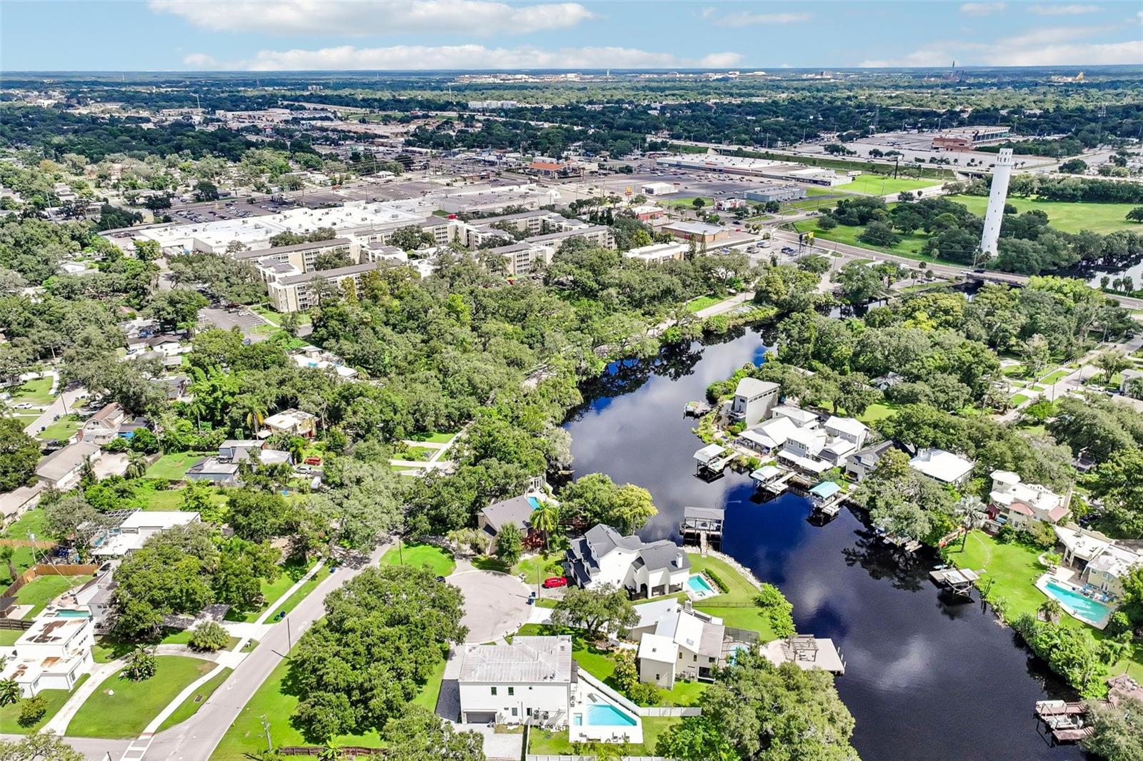 8103 N RIVER SHORE DR — photo 83