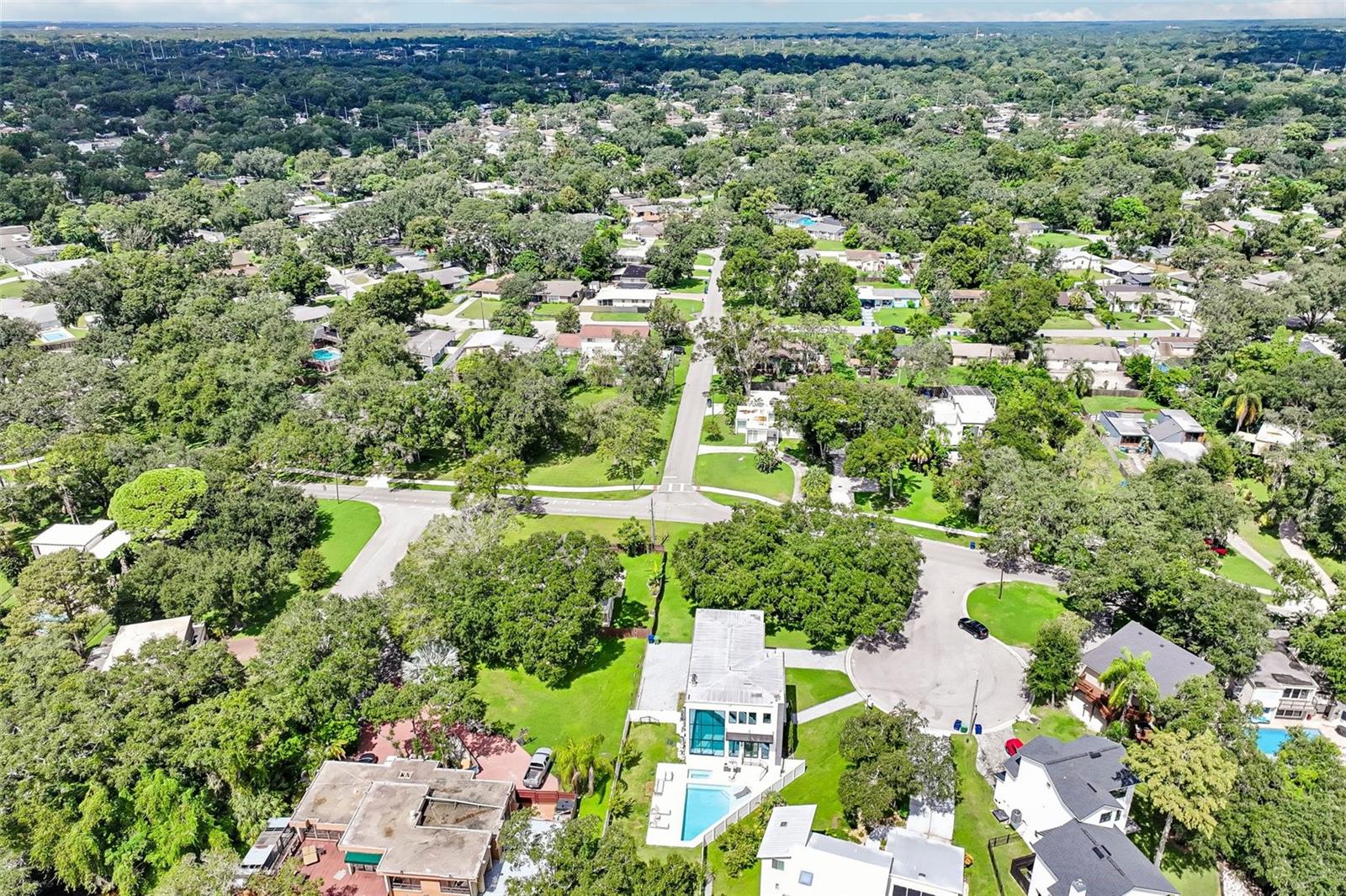 8103 N RIVER SHORE DR — photo 81