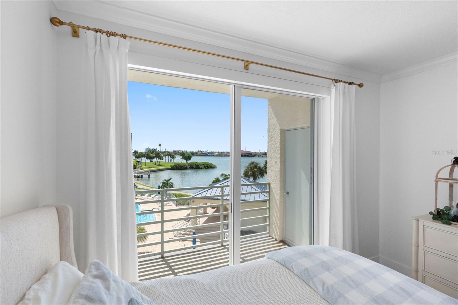 7912 SAILBOAT KEY BLVD S #201 — photo 38