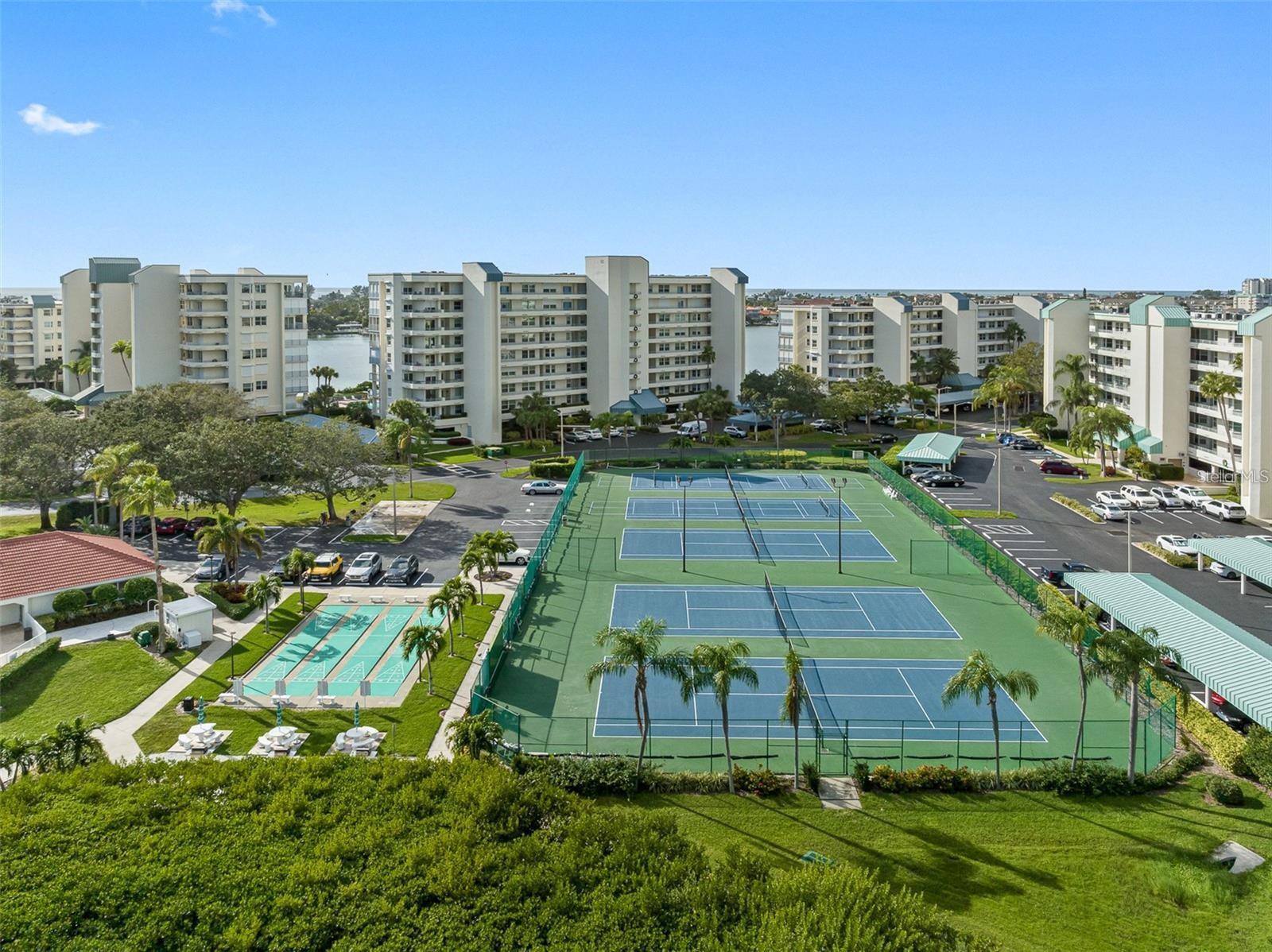 7912 SAILBOAT KEY BLVD S #201 — photo 58