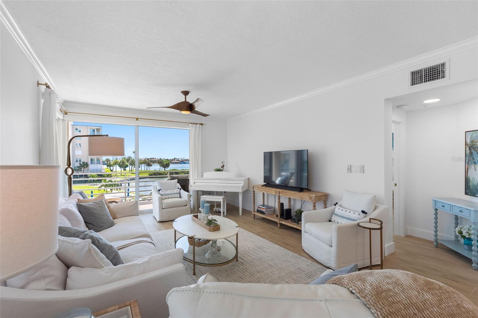 7912 SAILBOAT KEY BLVD S #201 — photo 3