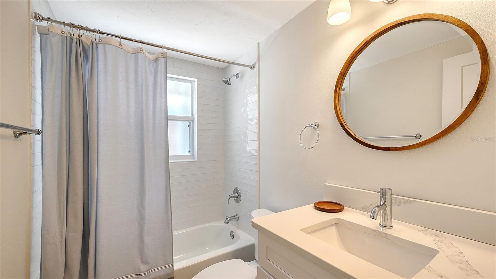5151 SAINT ALBANS AVE — photo 38