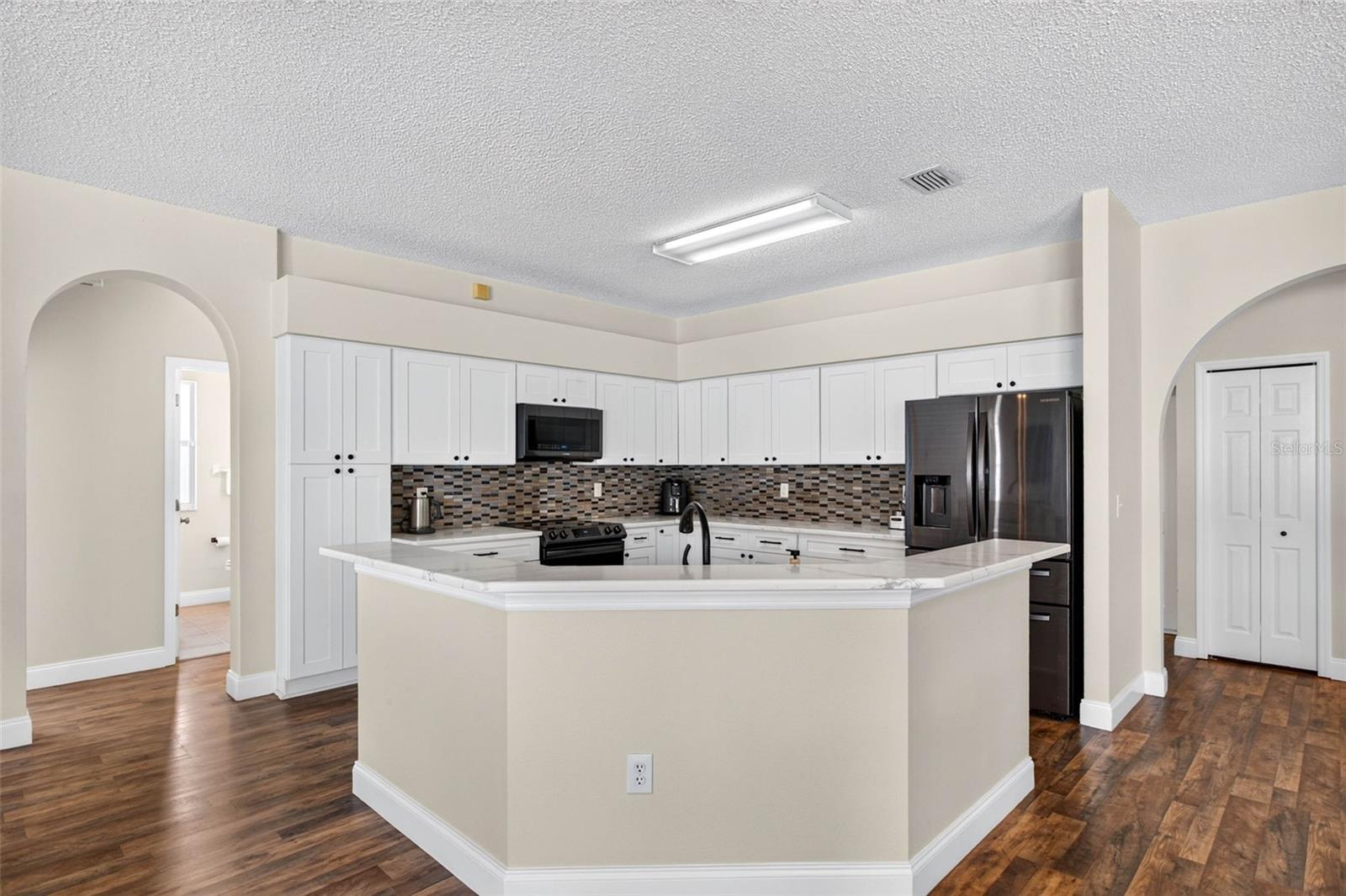 10007 VISTA POINTE DR — photo 18