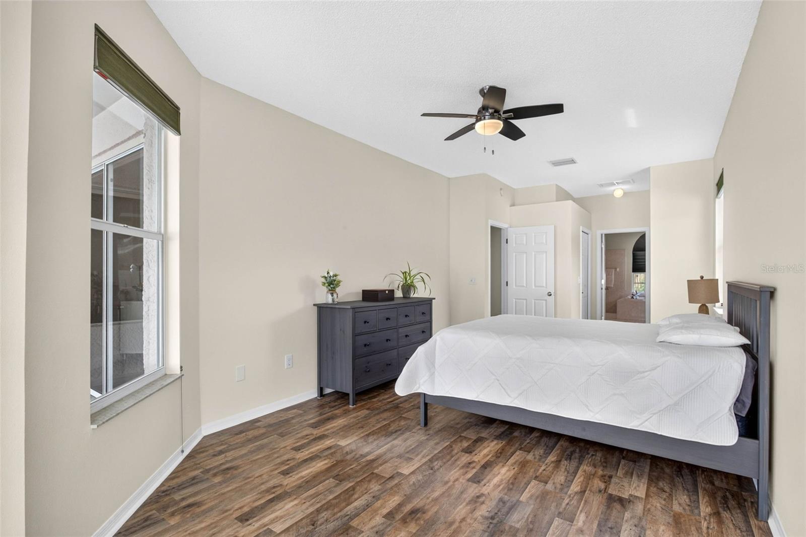 10007 VISTA POINTE DR — photo 35