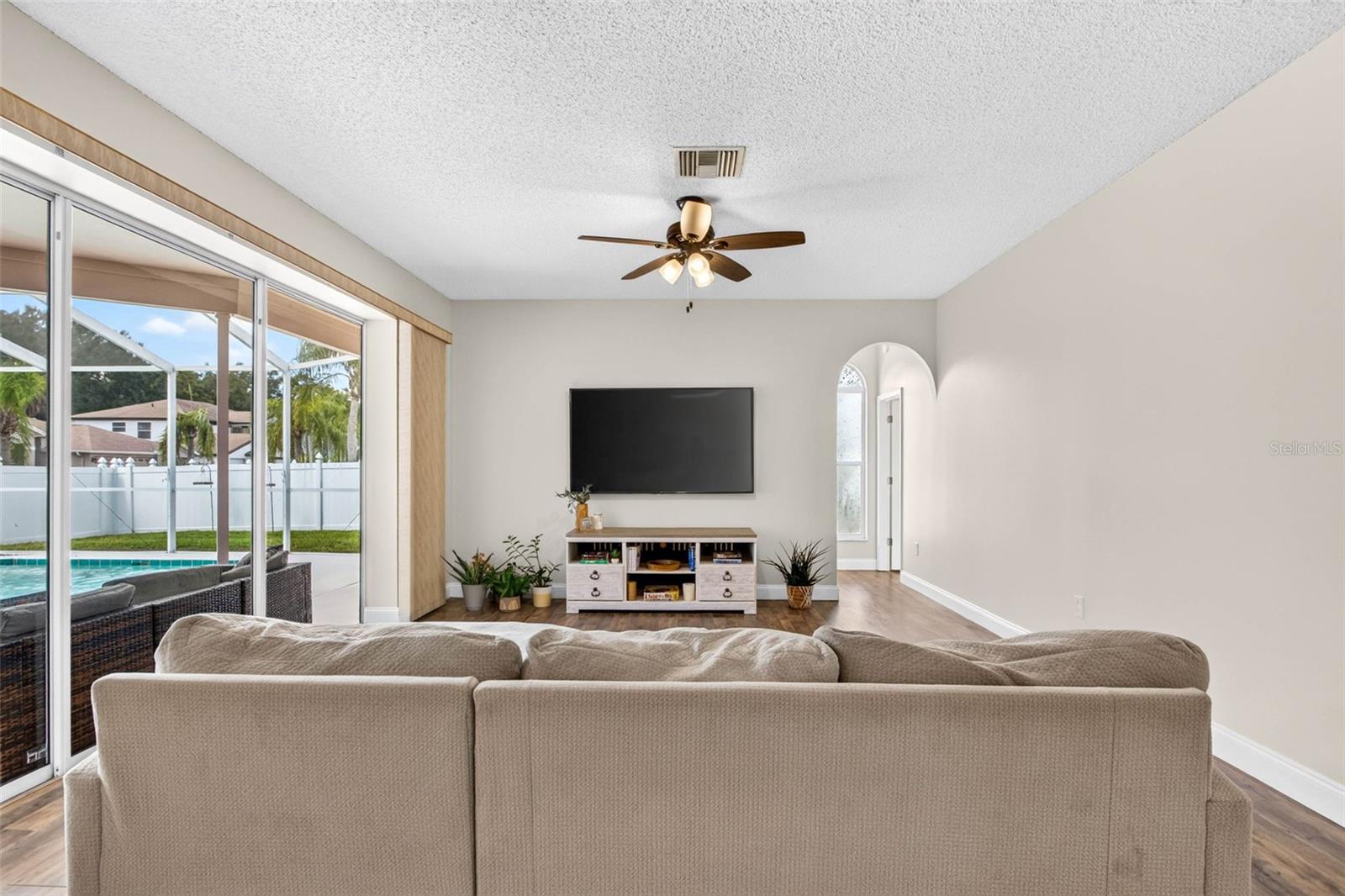 10007 VISTA POINTE DR — photo 26
