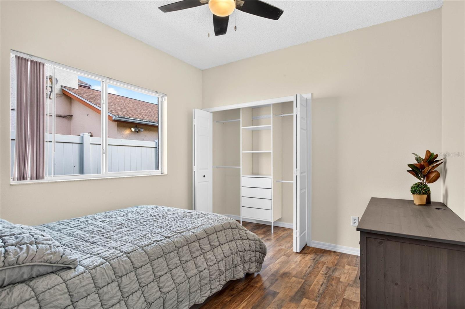 10007 VISTA POINTE DR — photo 44