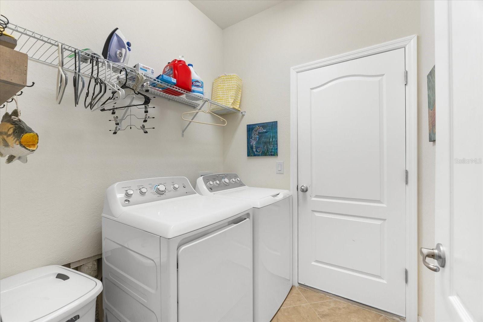 12501 CINQUETERRE DR — photo 33