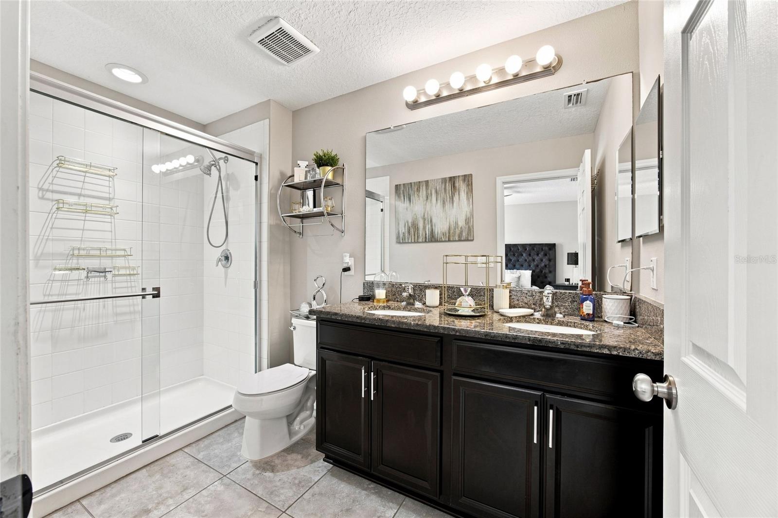 7030 SUMMER HOLLY PL — photo 22
