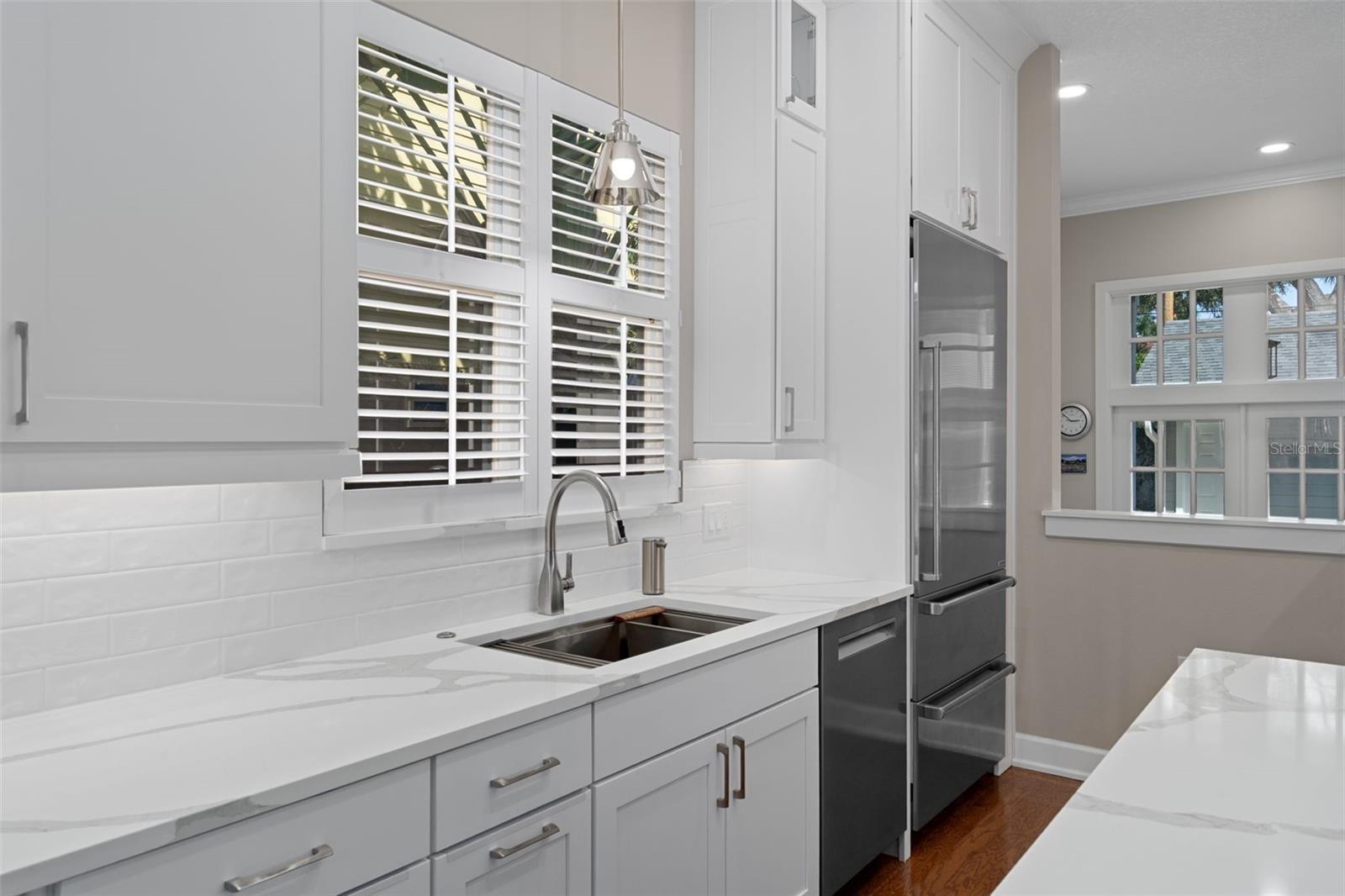 828 S ROME AVE — photo 33