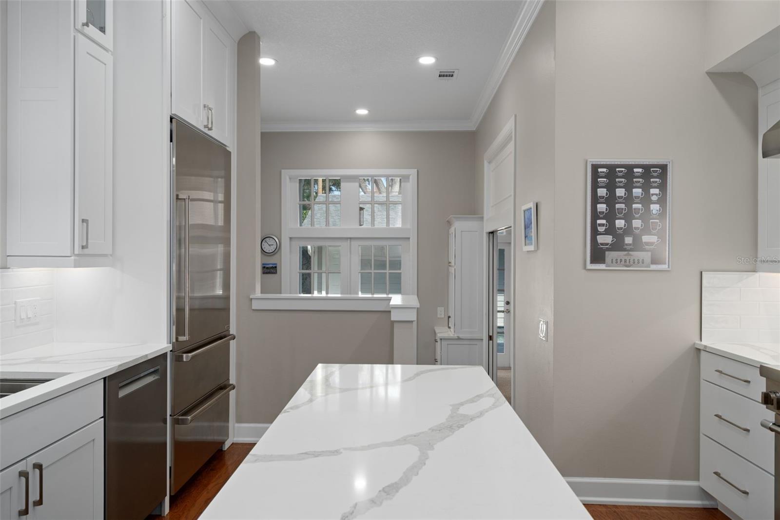 828 S ROME AVE — photo 34