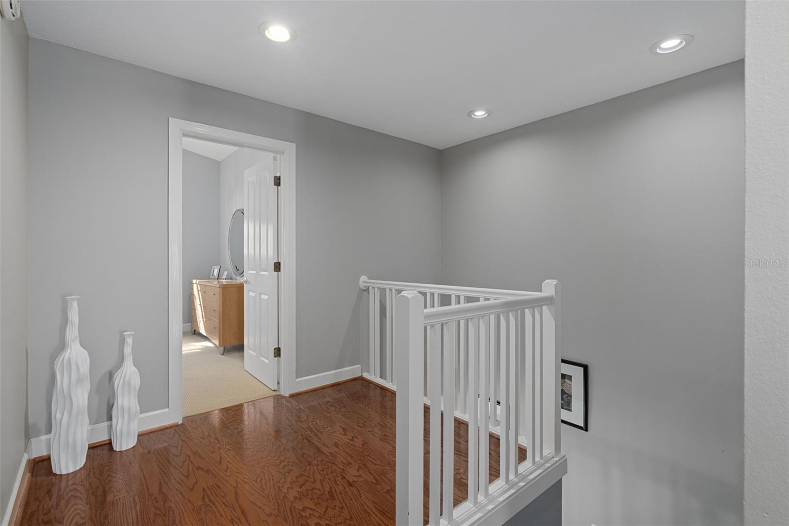 828 S ROME AVE — photo 59