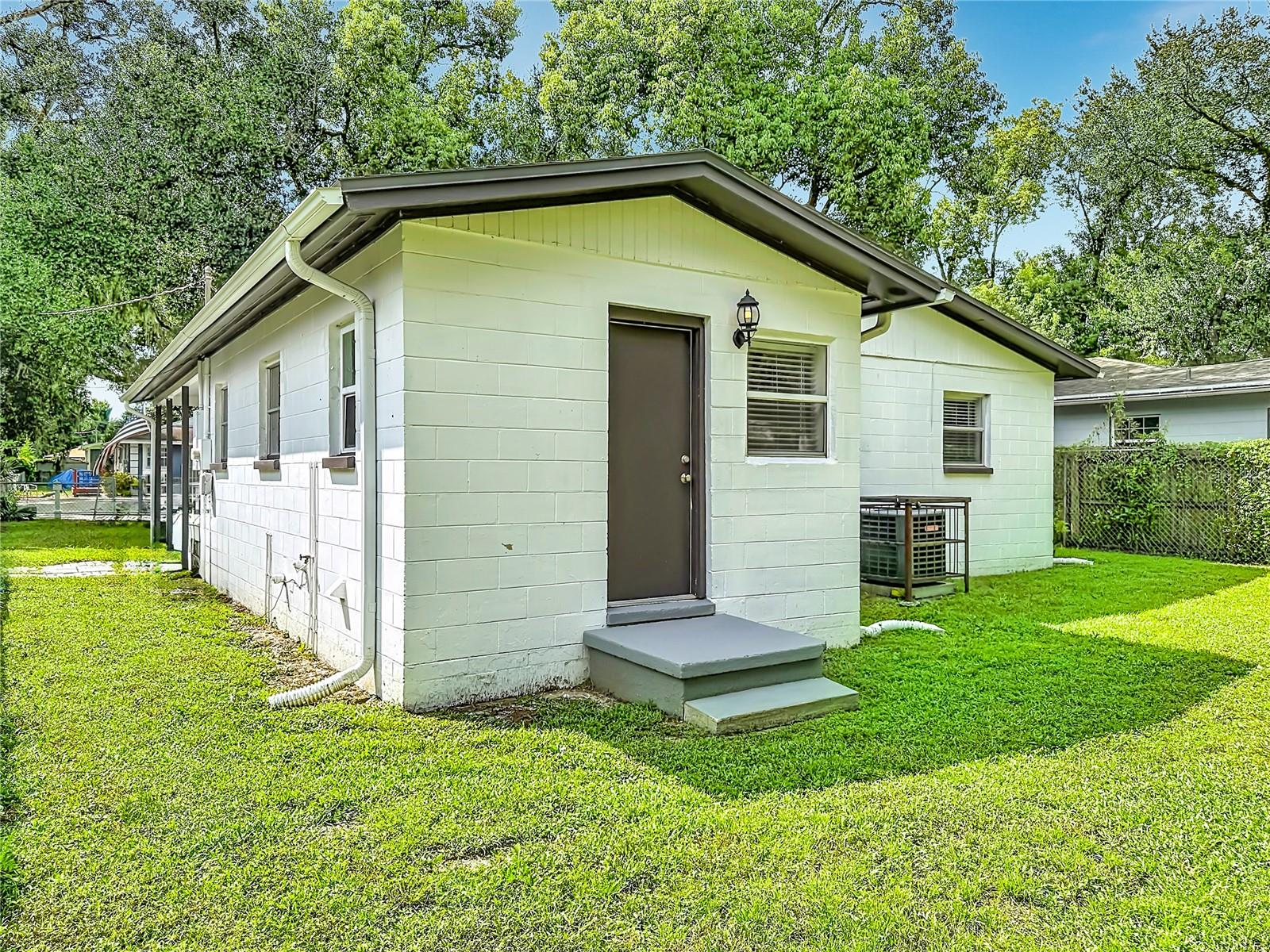 8307 N ELMER ST — photo 50