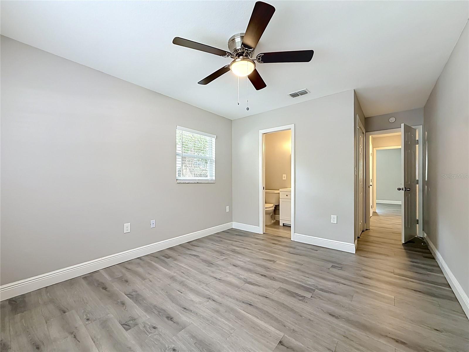 8307 N ELMER ST — photo 30
