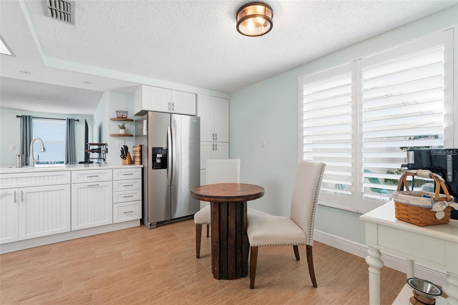 13614 EVELANE DR — photo 10