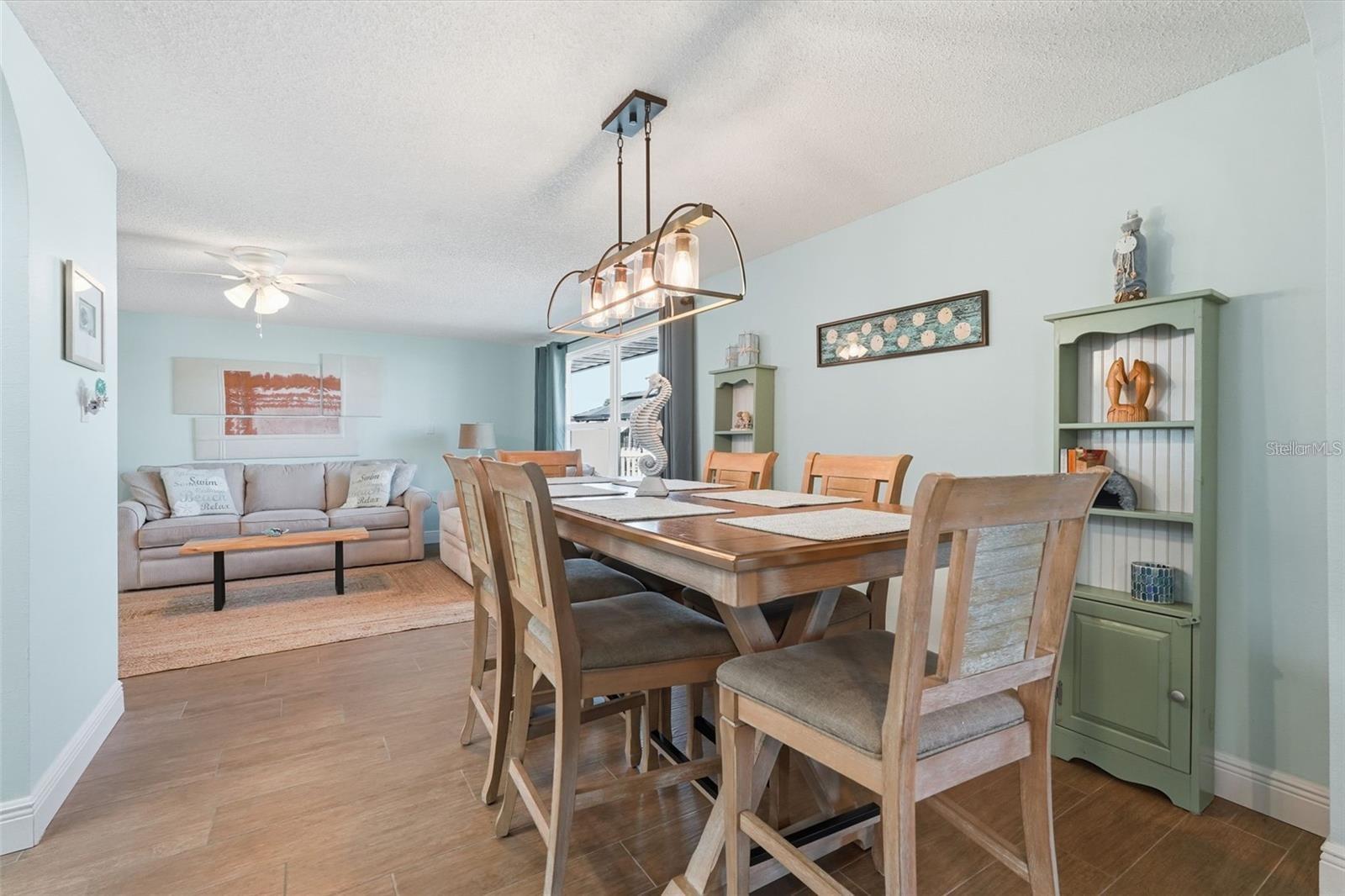 13614 EVELANE DR — photo 3