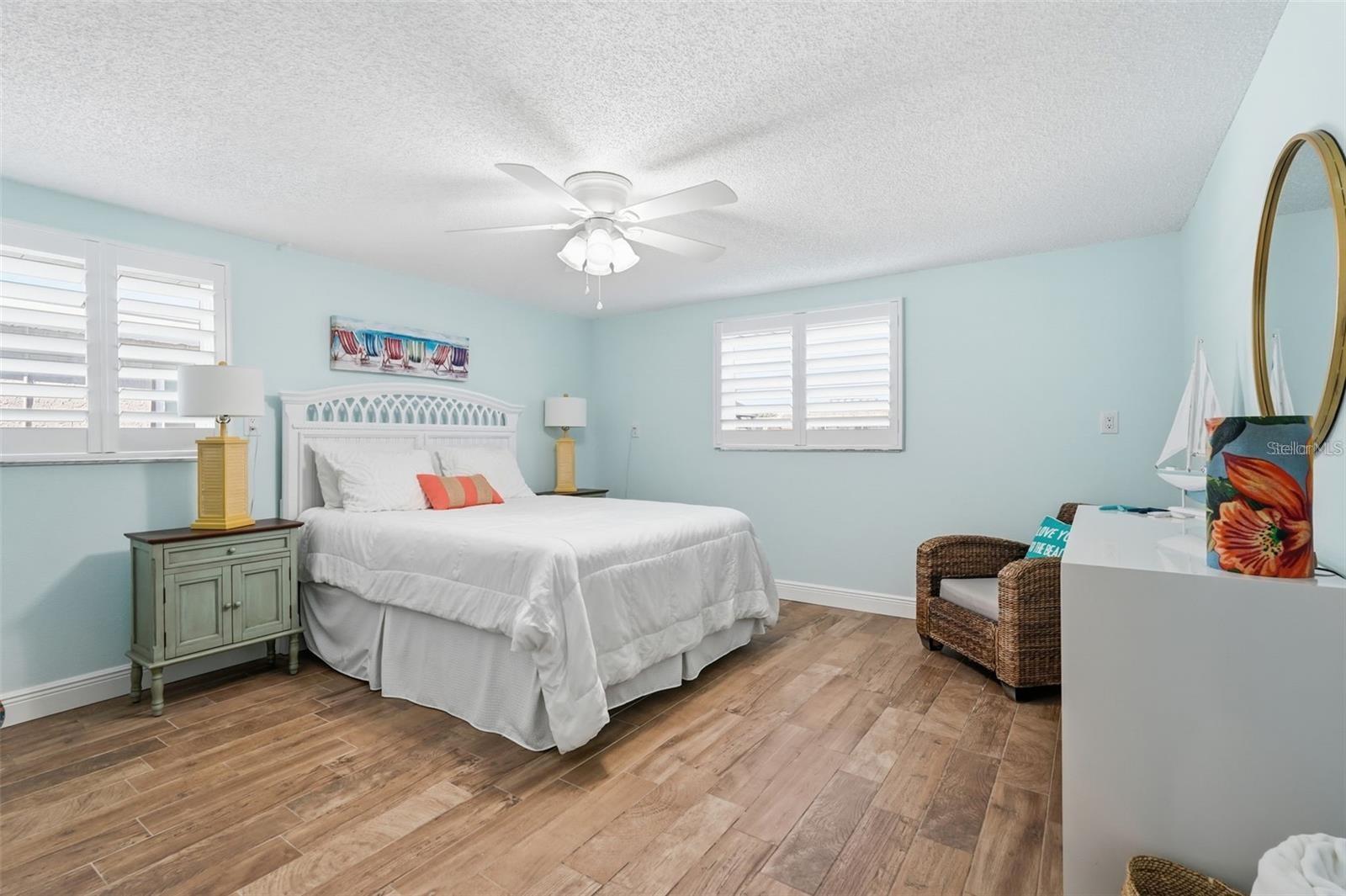 13614 EVELANE DR — photo 20