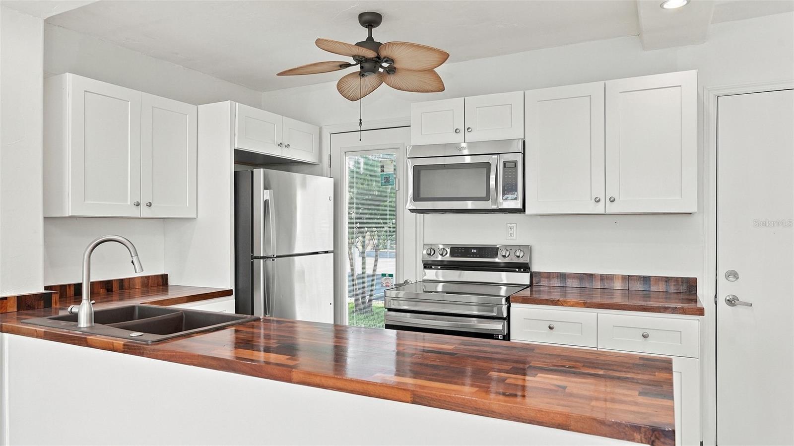 777 JOHN RINGLING BLVD #2 — photo 13