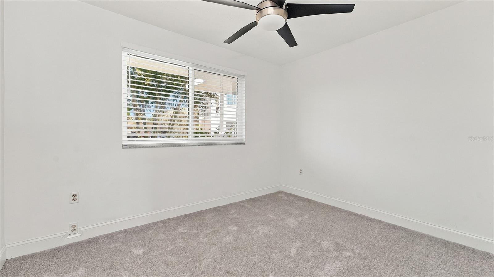 777 JOHN RINGLING BLVD #2 — photo 24
