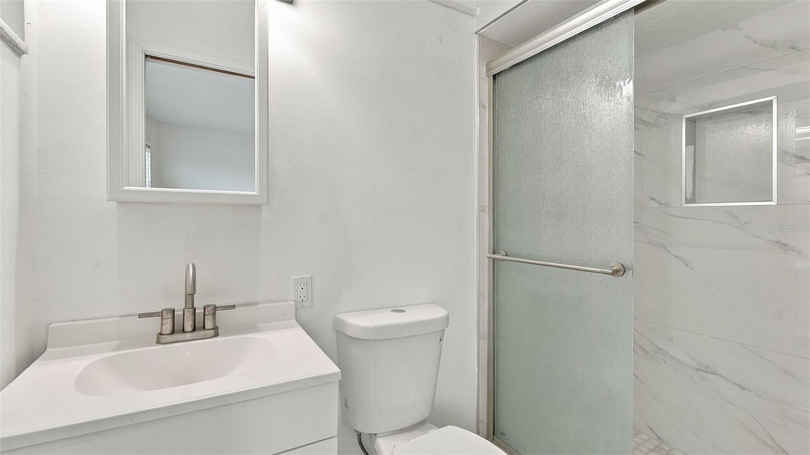 777 JOHN RINGLING BLVD #2 — photo 20