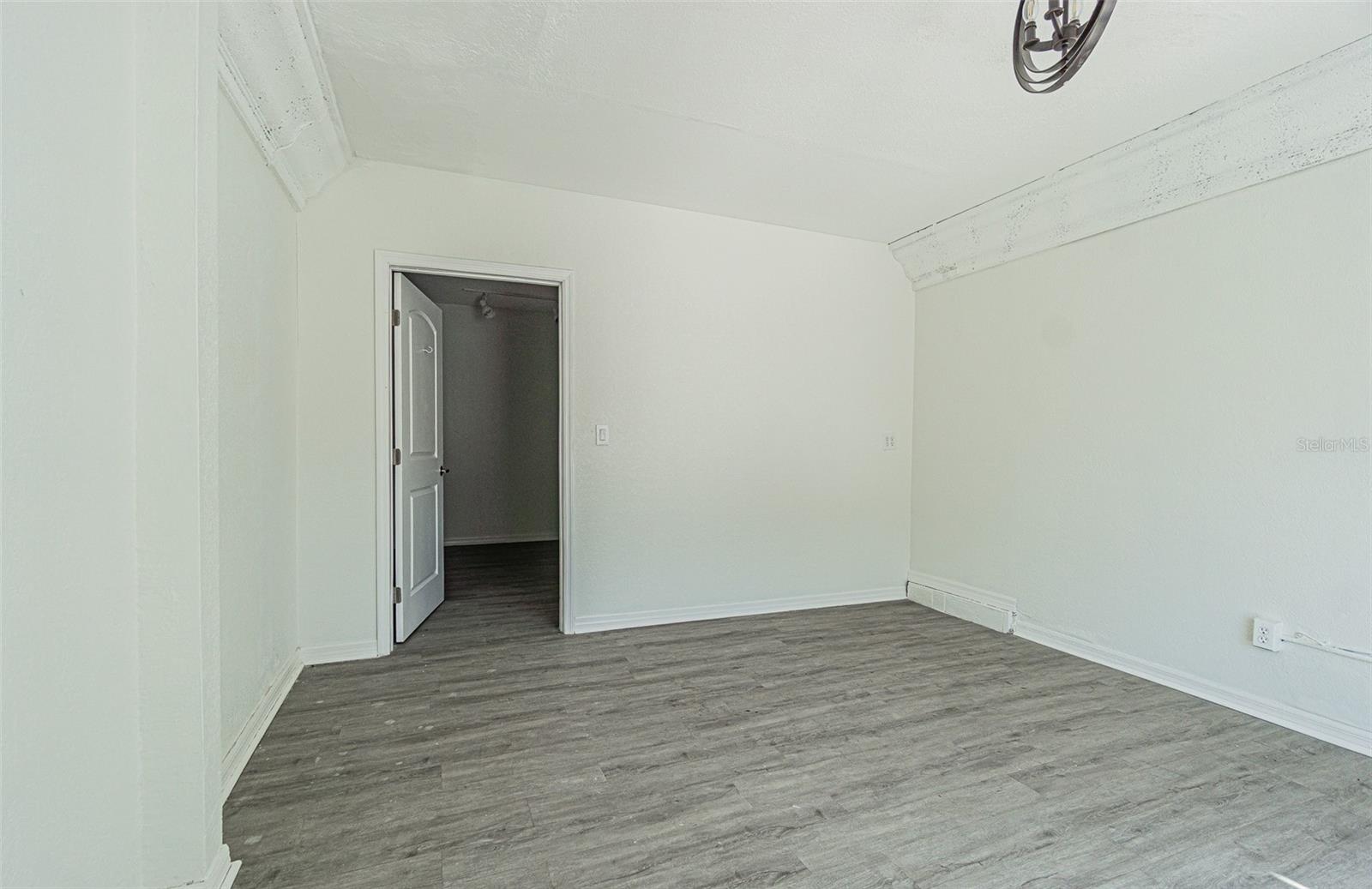 556 CLEARWATER LARGO RD N #C — photo 7