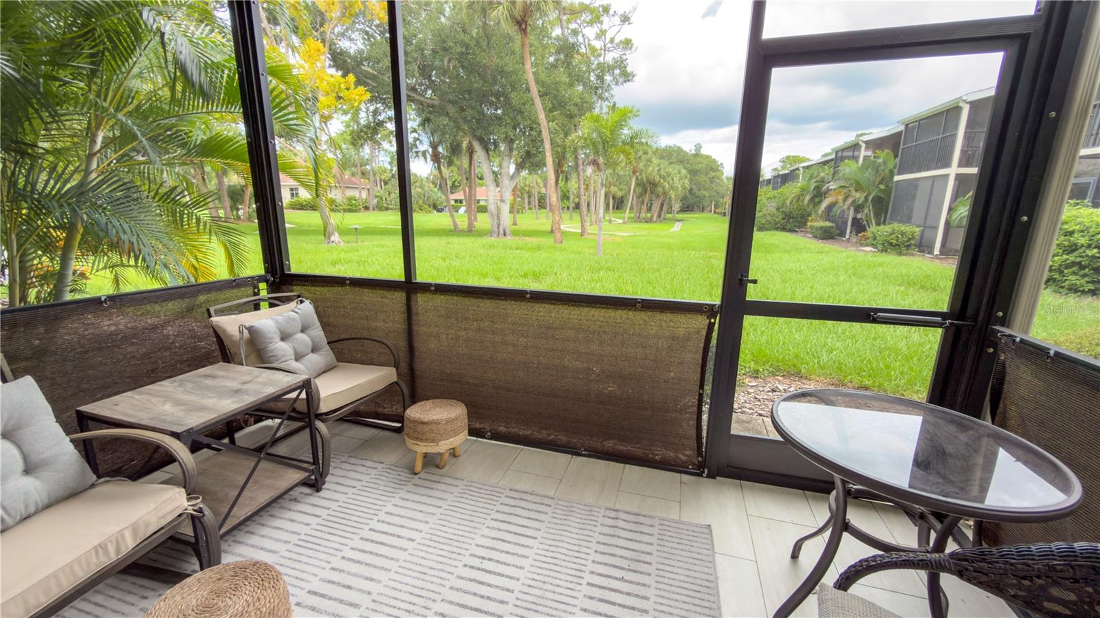 954 LA COSTA CIR #1 — photo 27