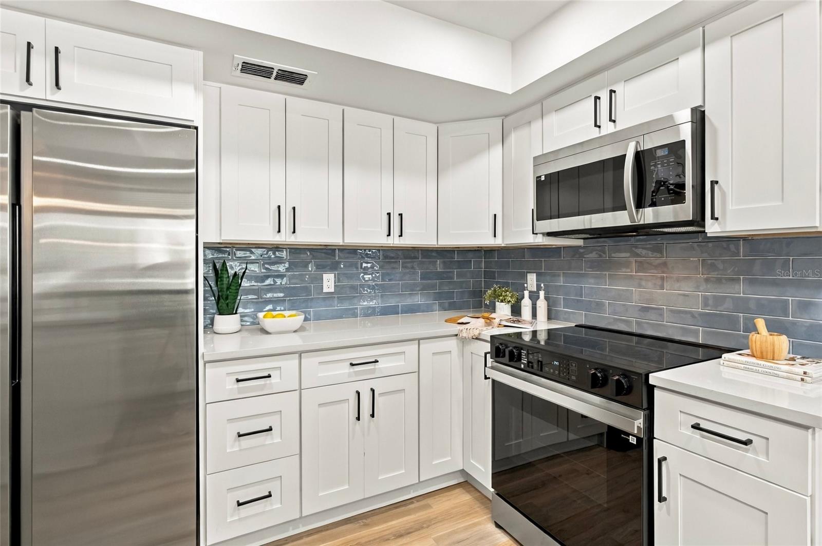 3104 BLUE HERON ST — photo 13