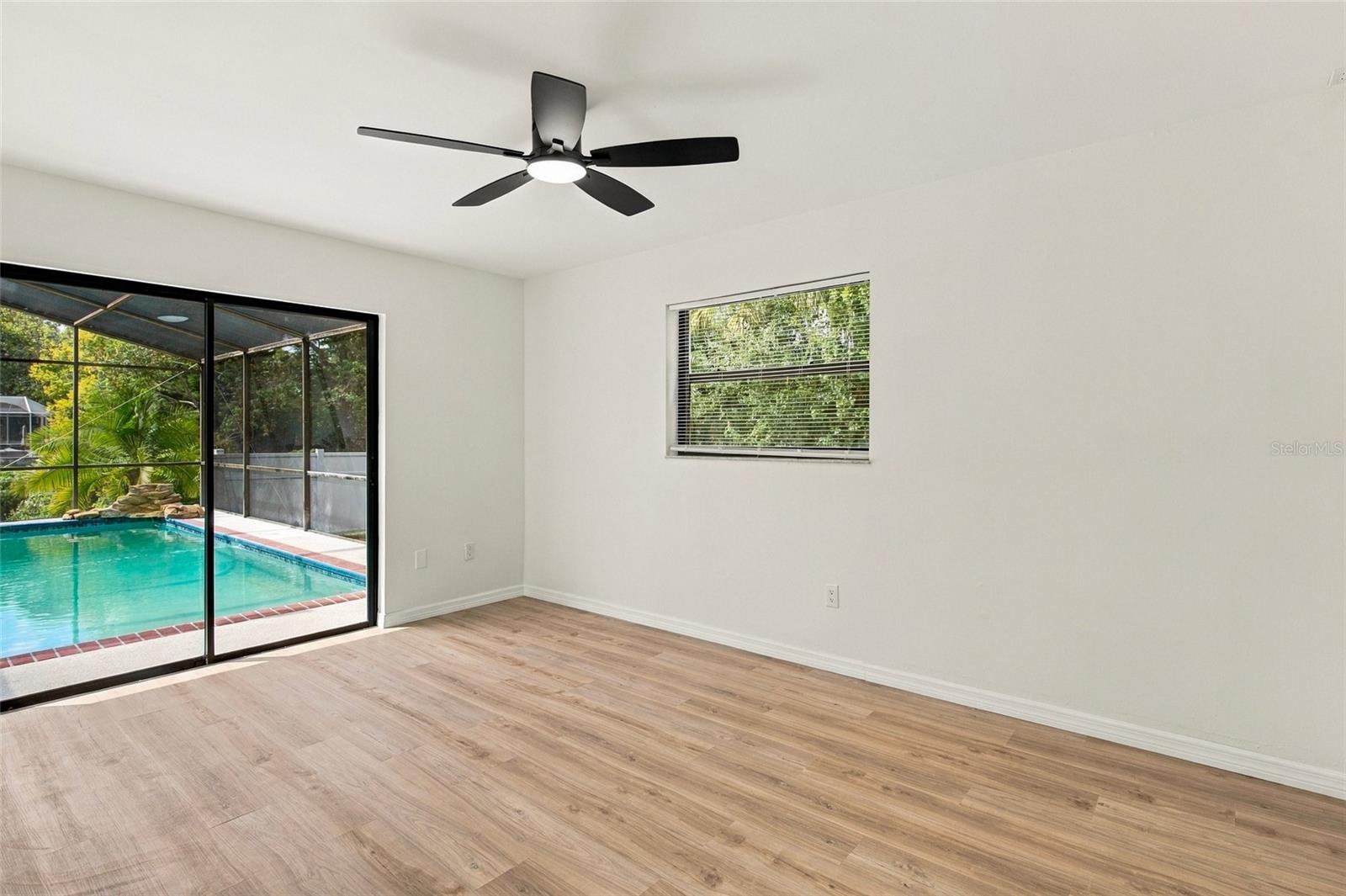 3104 BLUE HERON ST — photo 24