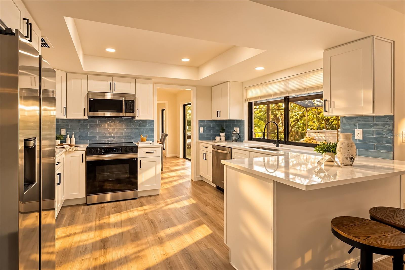 3104 BLUE HERON ST — photo 3