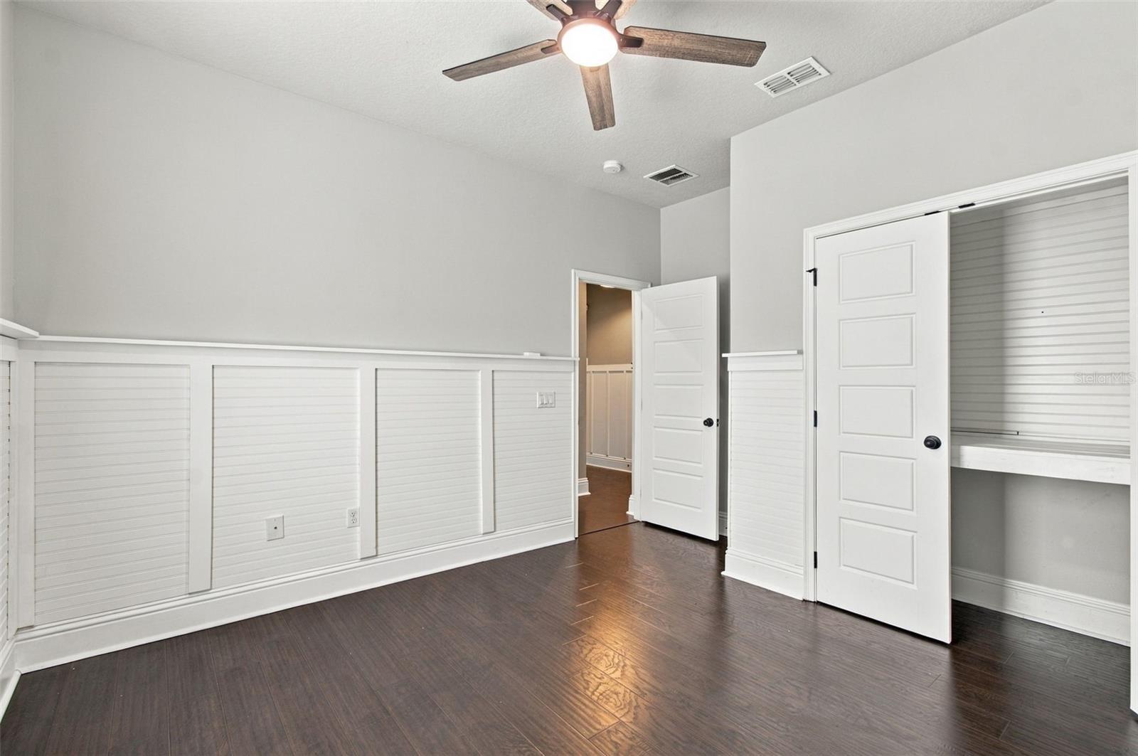 6805 PARK STRAND DR — photo 11