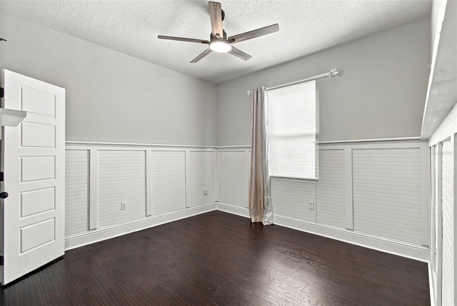 6805 PARK STRAND DR — photo 10
