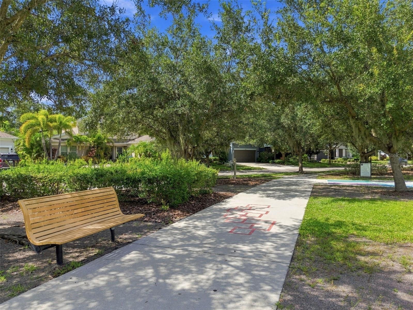 6805 PARK STRAND DR — photo 66