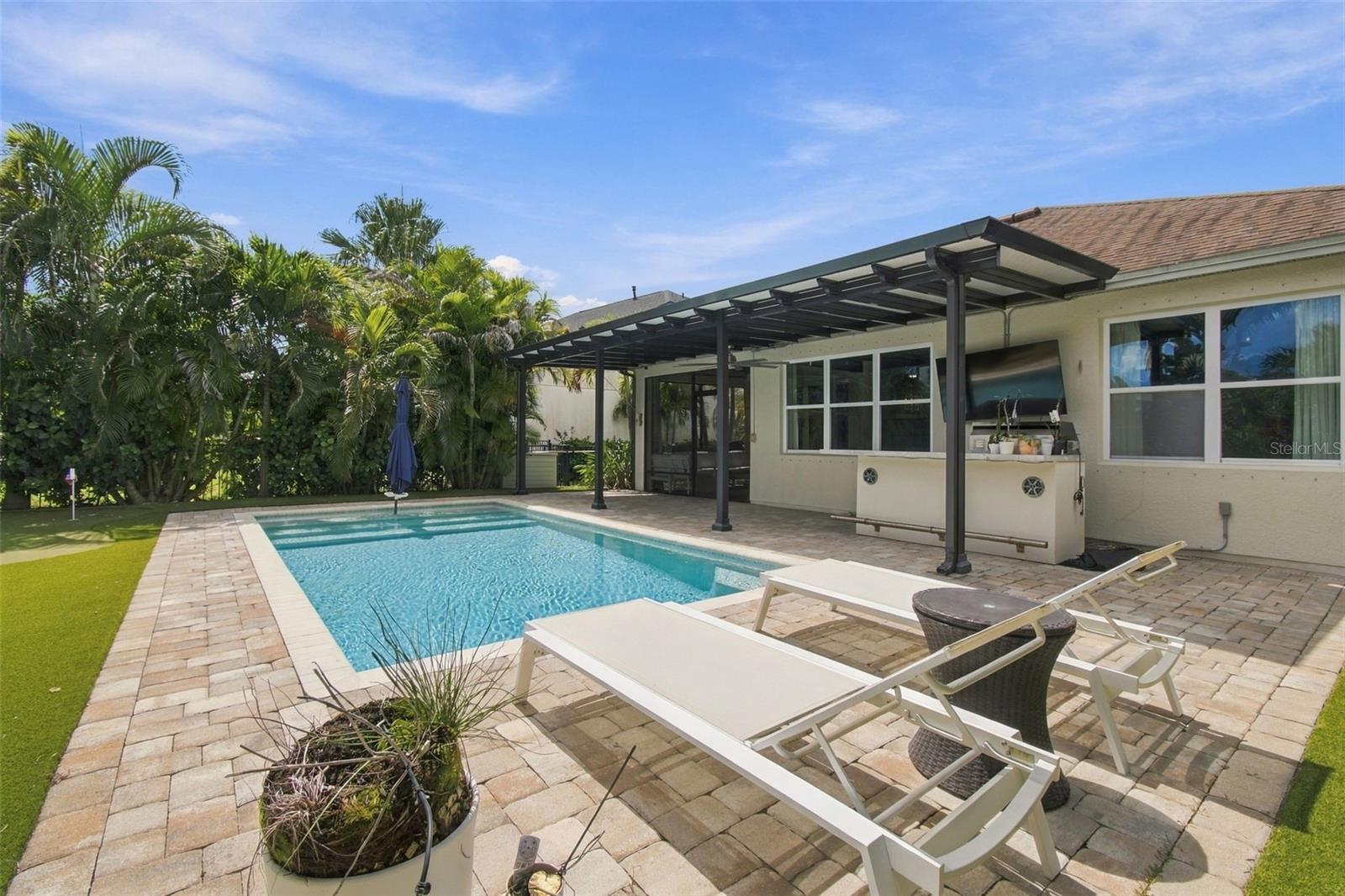 6805 PARK STRAND DR — photo 49