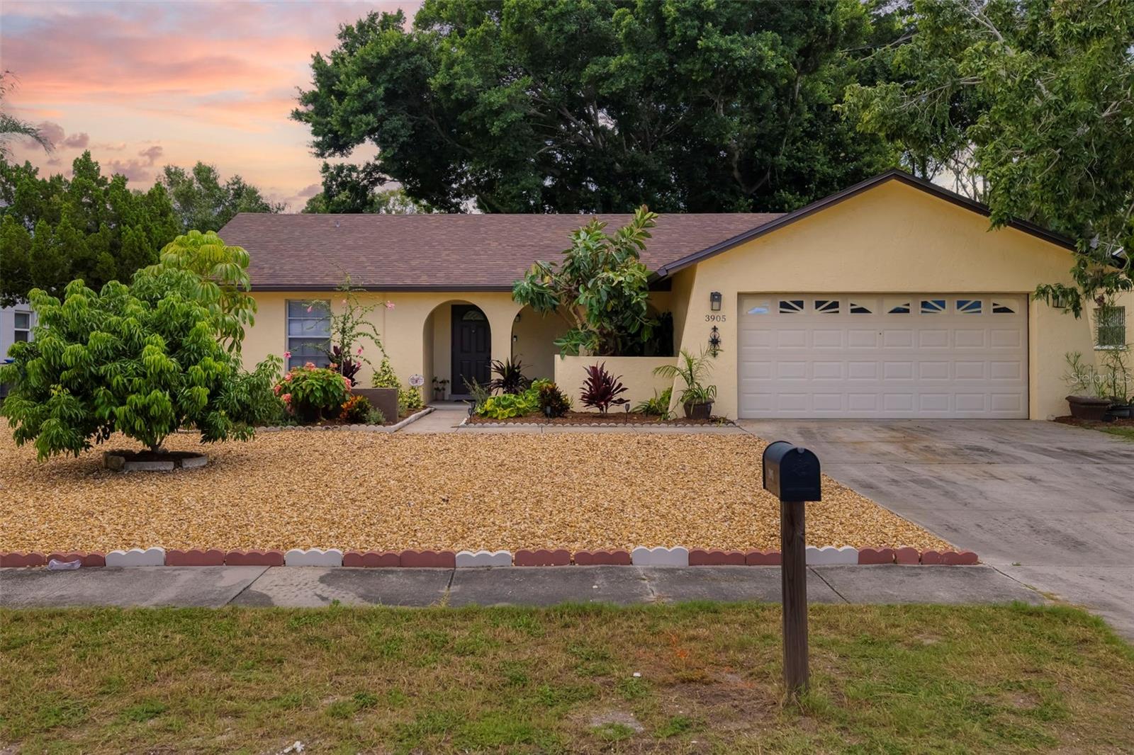3905 SANDPOINTE DR — photo 49