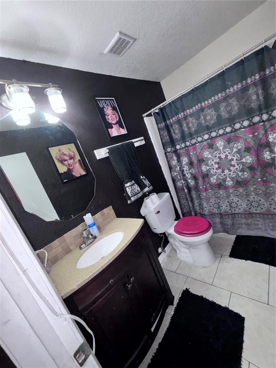 5030 TERRACE VILLAGE LN — photo 19