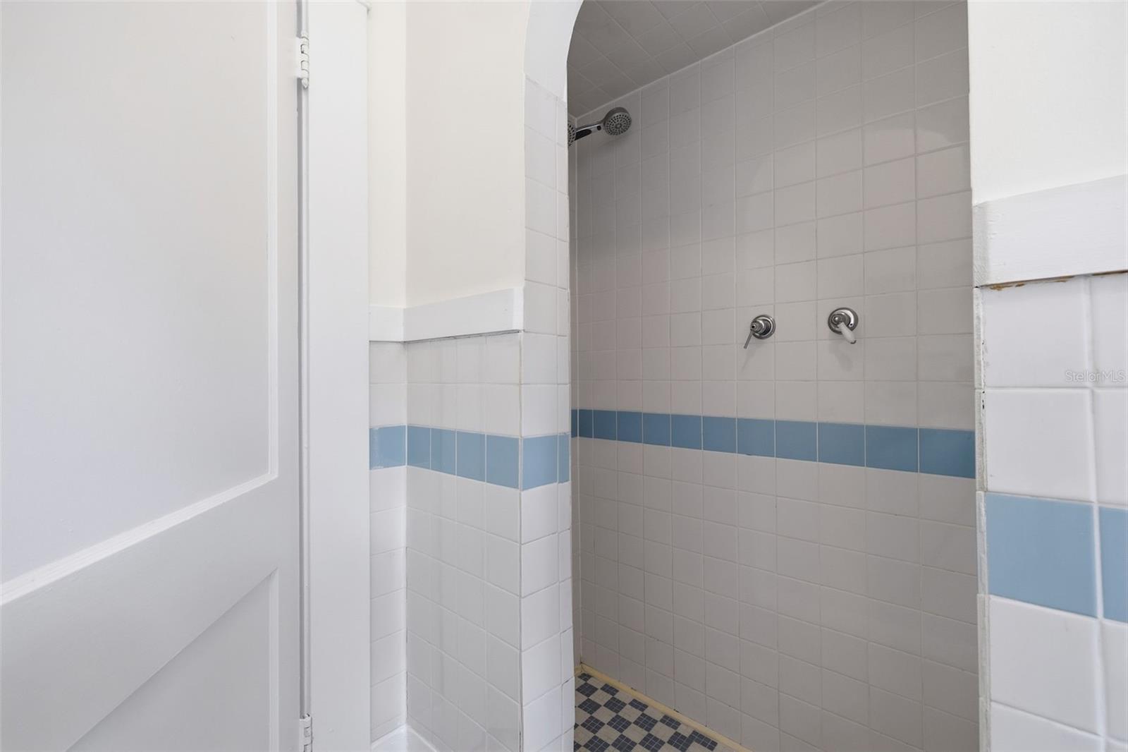 1309 E WILDER AVE — photo 20