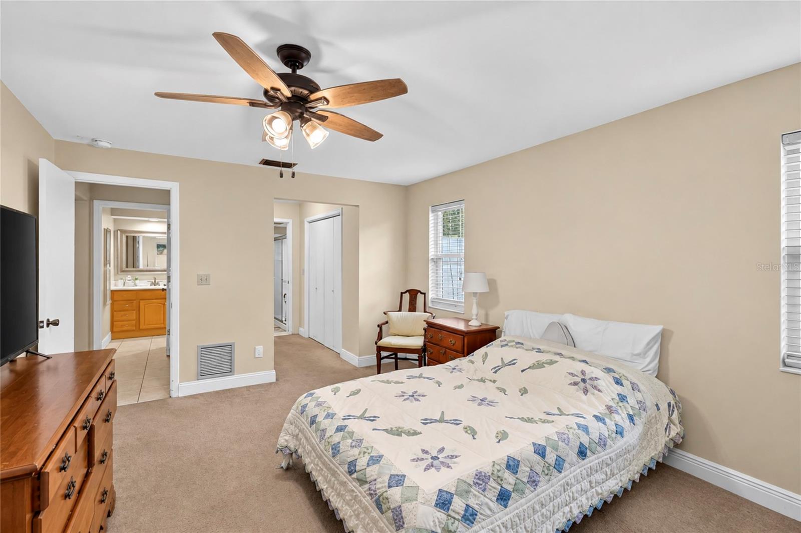 1158 OVERCASH DR — photo 40