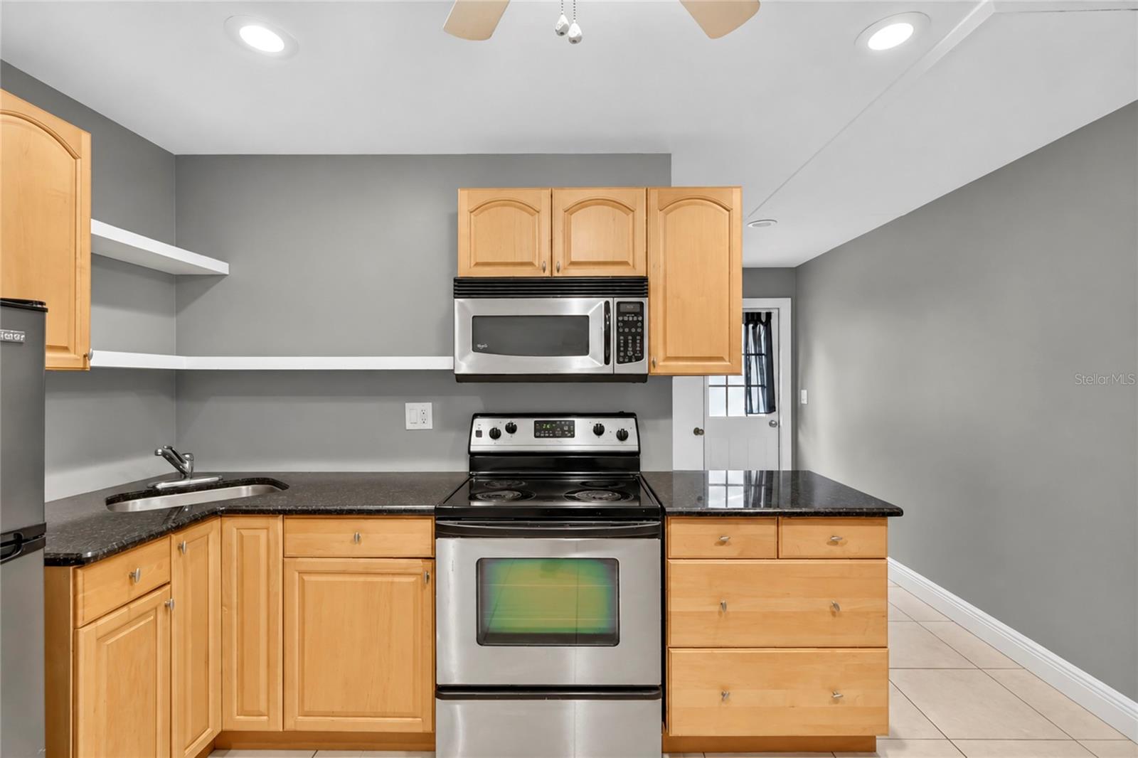 1158 OVERCASH DR — photo 17