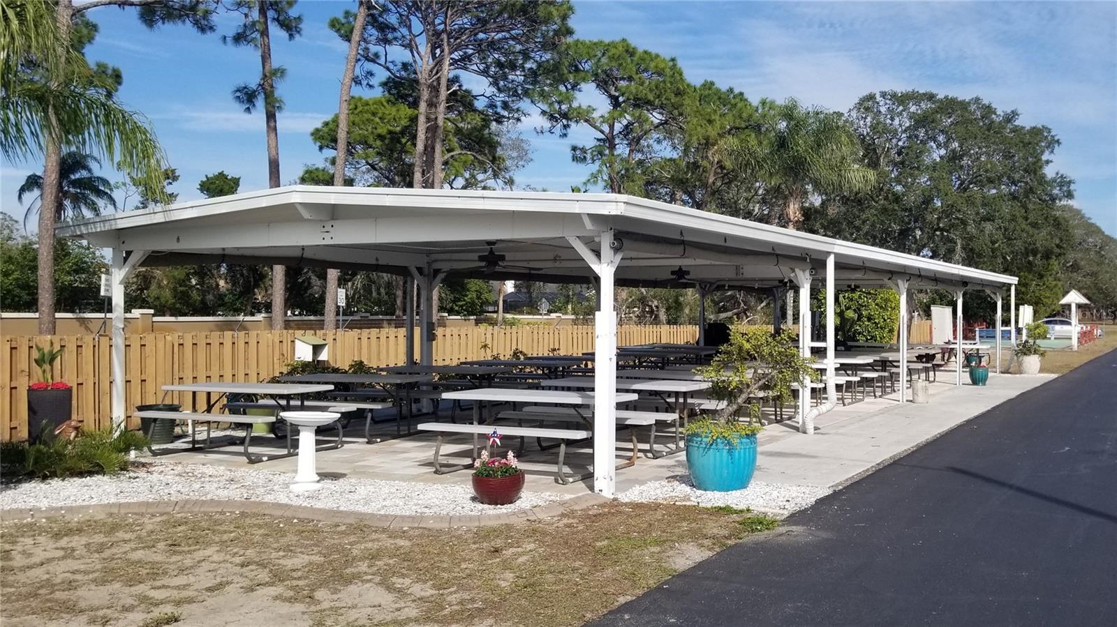 3302 KAUNA POINT DR — photo 47