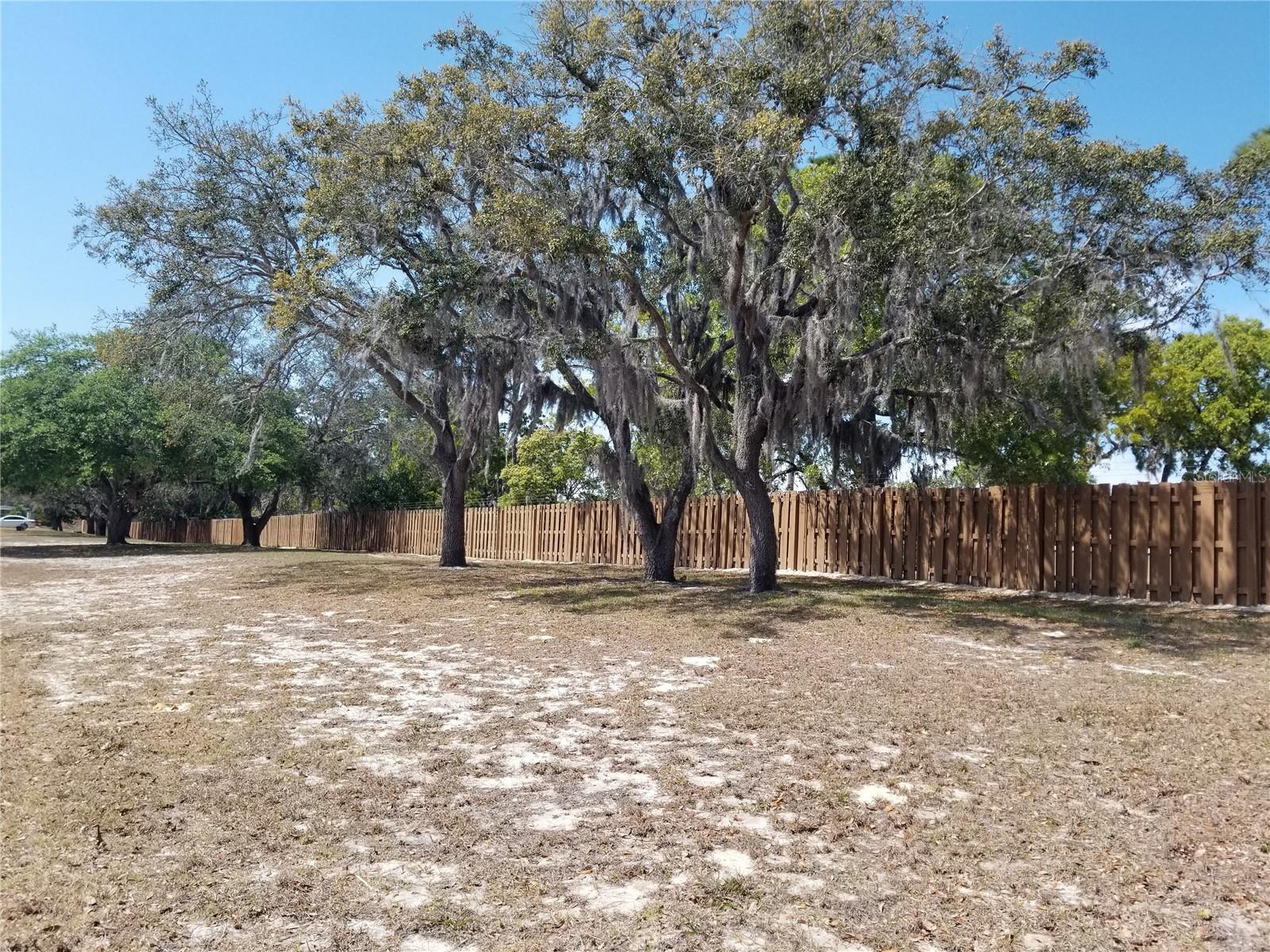3302 KAUNA POINT DR — photo 3