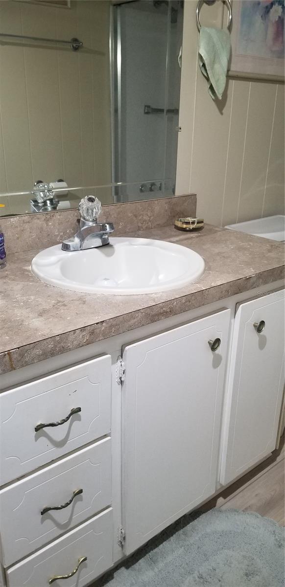 3302 KAUNA POINT DR — photo 34