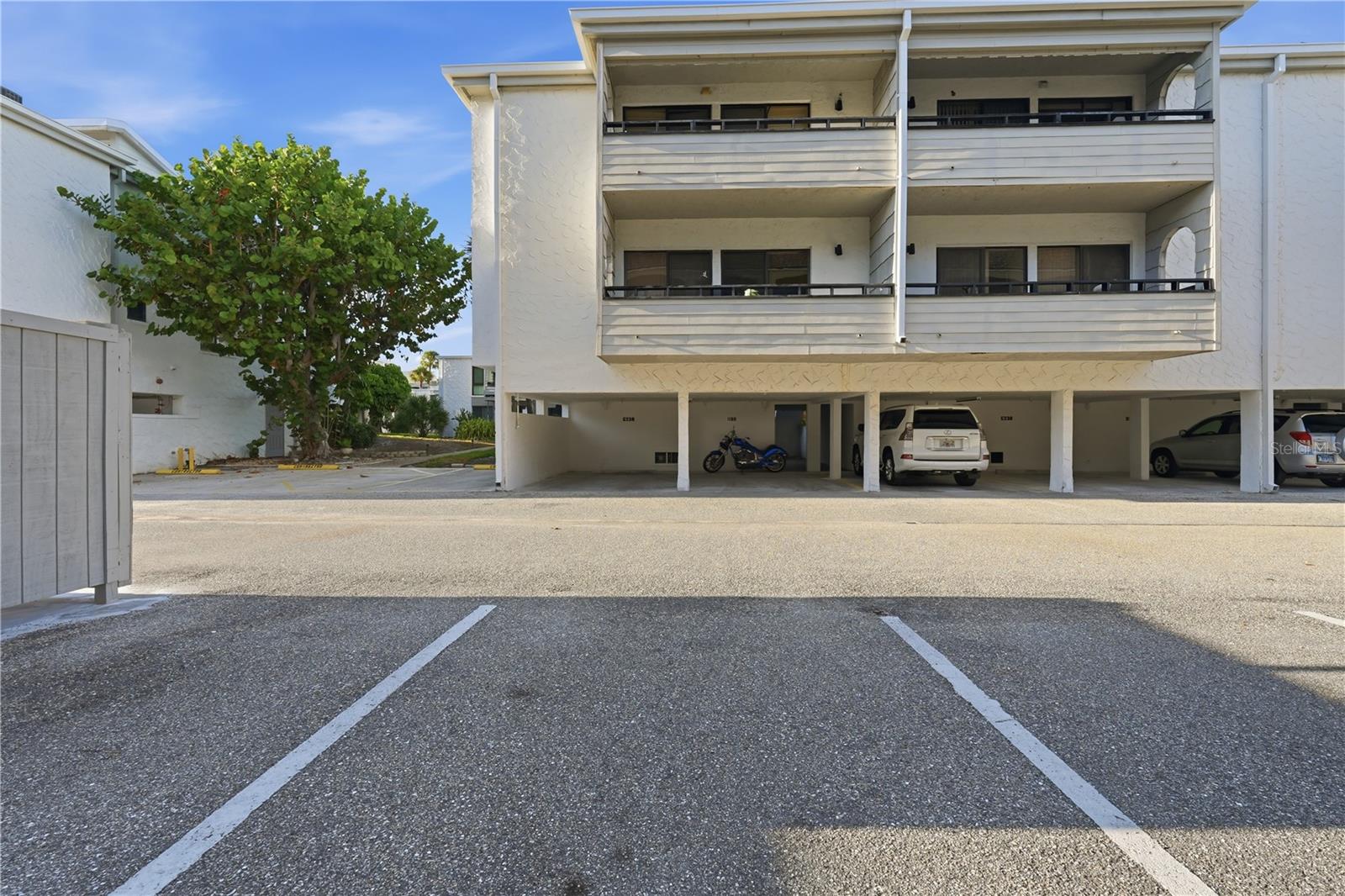 1555 TARPON CENTER DR #156 — photo 46