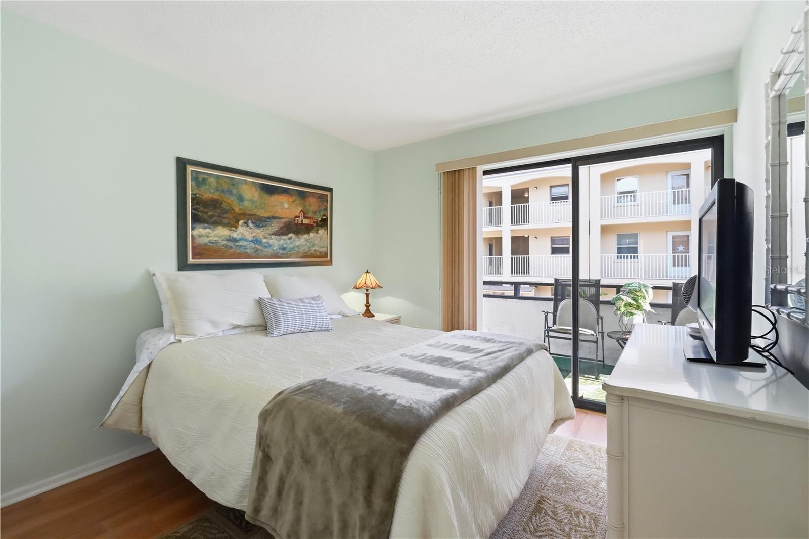 1555 TARPON CENTER DR #156 — photo 29
