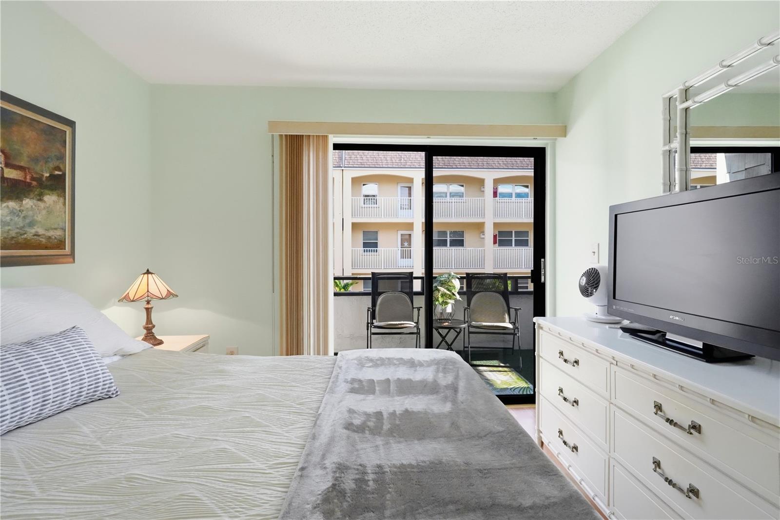 1555 TARPON CENTER DR #156 — photo 30